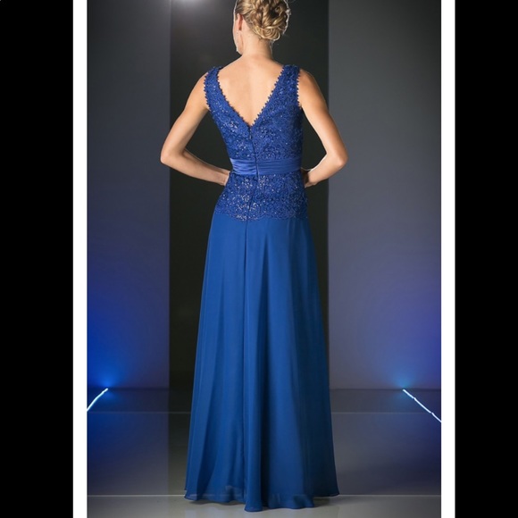 Cinderella Divine Chiffon & Lace evening Gown - Picture 3 of 6